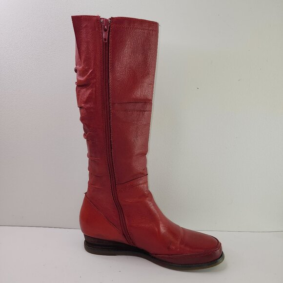 Miz Mooz Red Pearson Red High Button Boots (7.5 US - Picture 4 of 10
